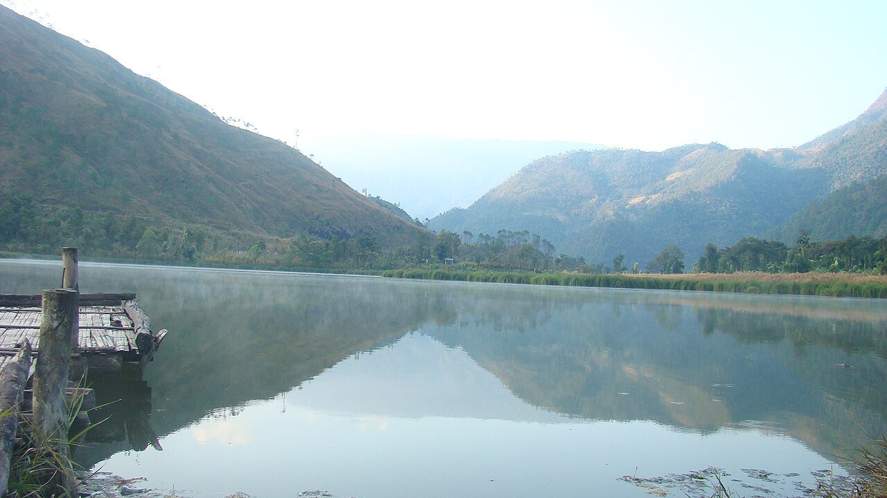 Shilloi Lake Phek
